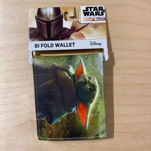 Star Wars Mandalorian Bi-Fold Wallet (LW)